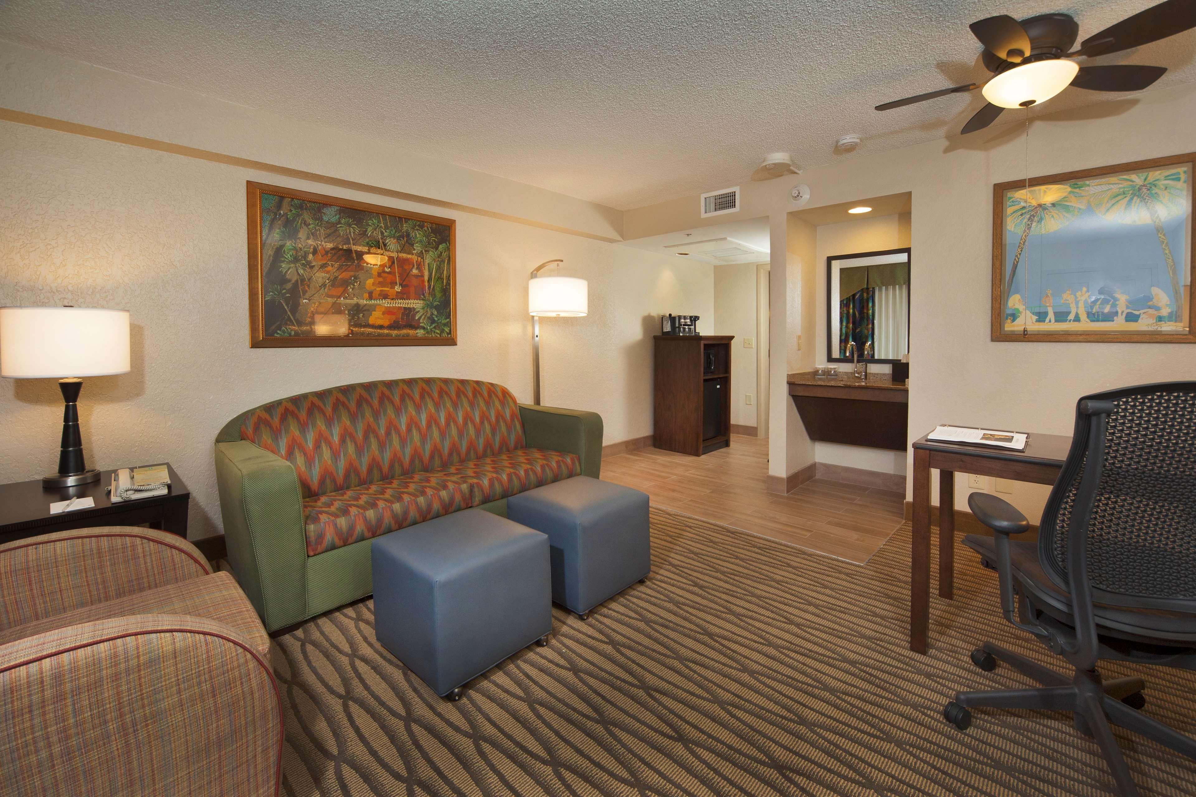 Embassy Suites By Hilton Miami International Airport Εξωτερικό φωτογραφία