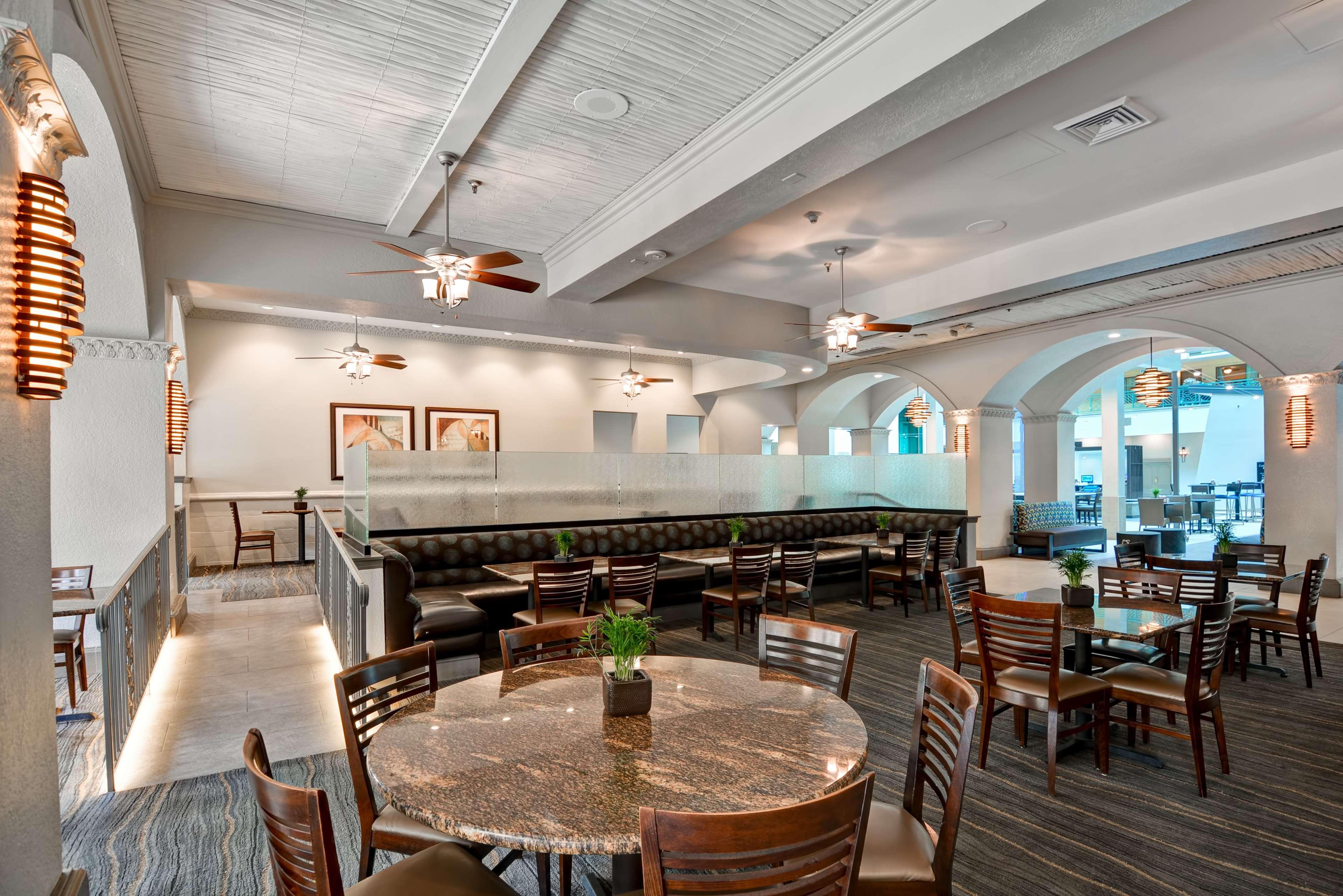 Embassy Suites By Hilton Miami International Airport Εξωτερικό φωτογραφία