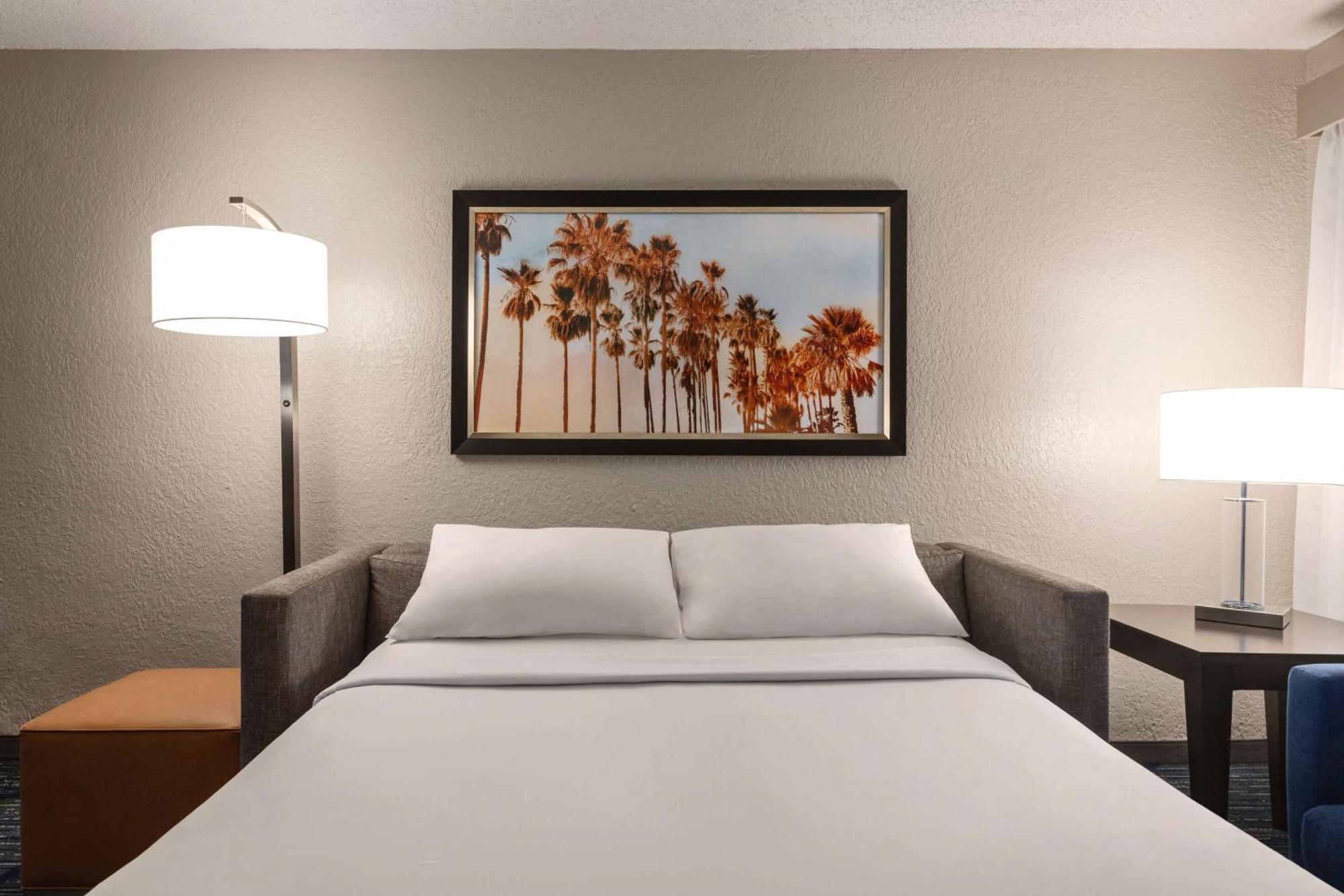 Embassy Suites By Hilton Miami International Airport Εξωτερικό φωτογραφία