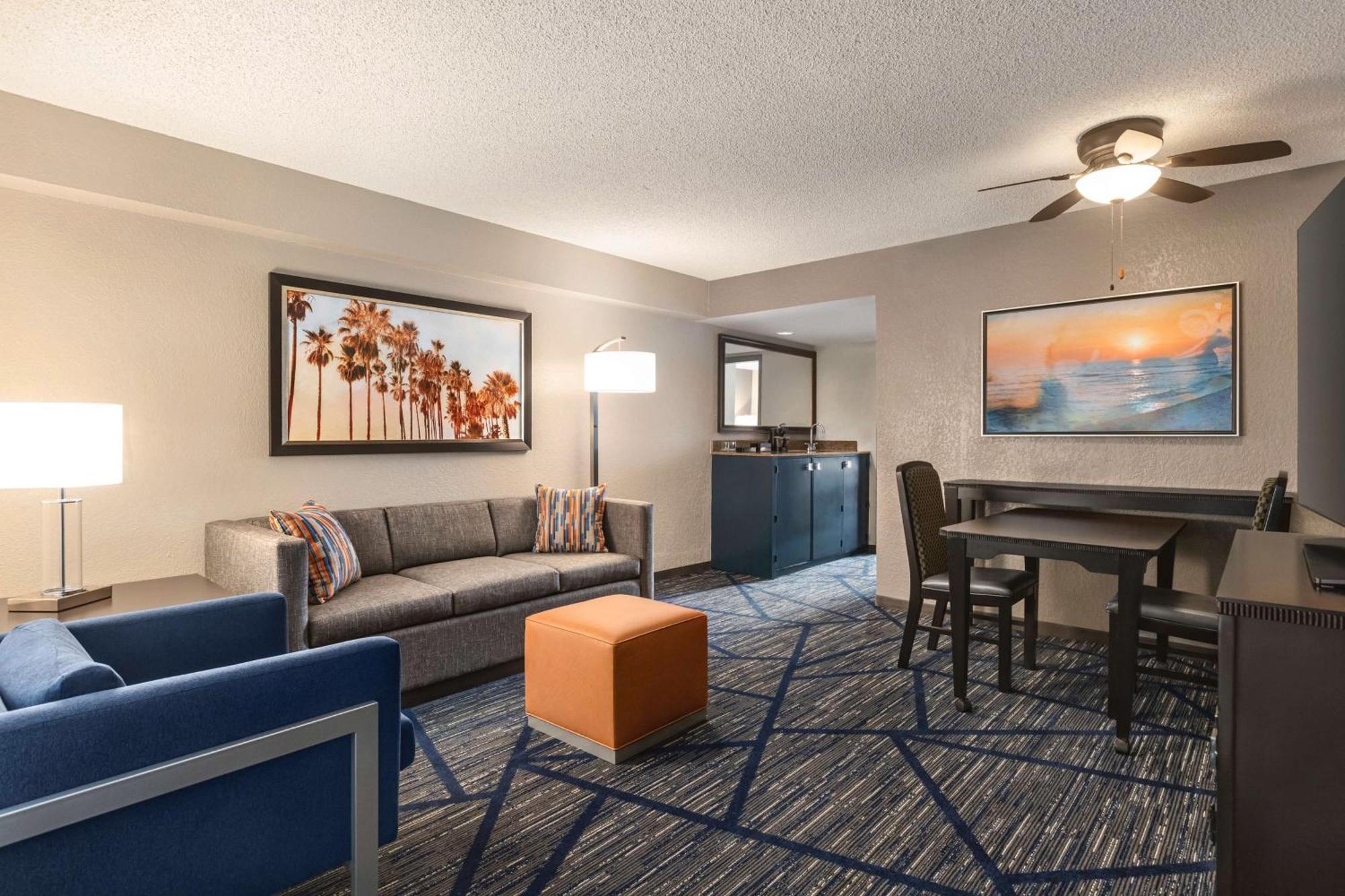 Embassy Suites By Hilton Miami International Airport Εξωτερικό φωτογραφία